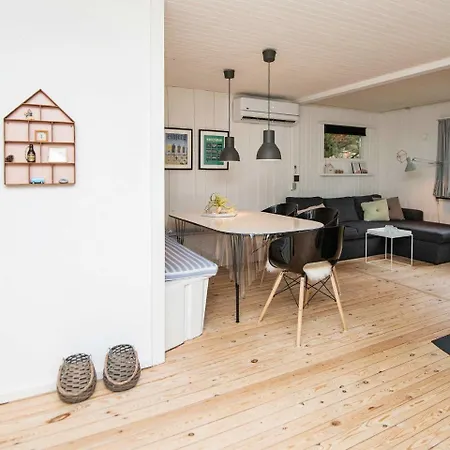 Holiday Home Radyrstien Hébergement de vacances *